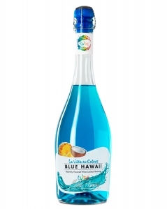 La Vida en Colores Blue Hawaii es un cóctel a base de vino elaborado con uva Moscatel de Alexandría, con esencias y aromas naturales.